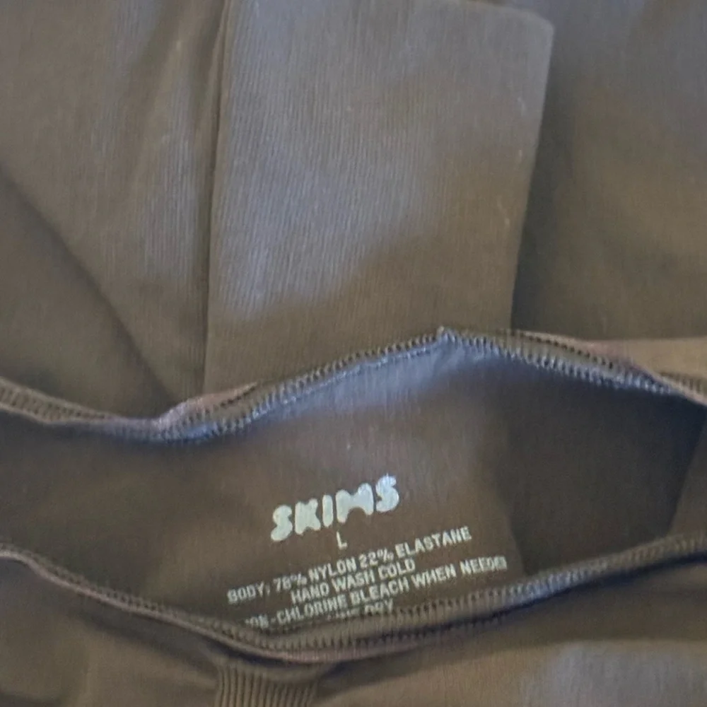 New Seamless Sculpt Mid Thigh Bodysuit | Skims L